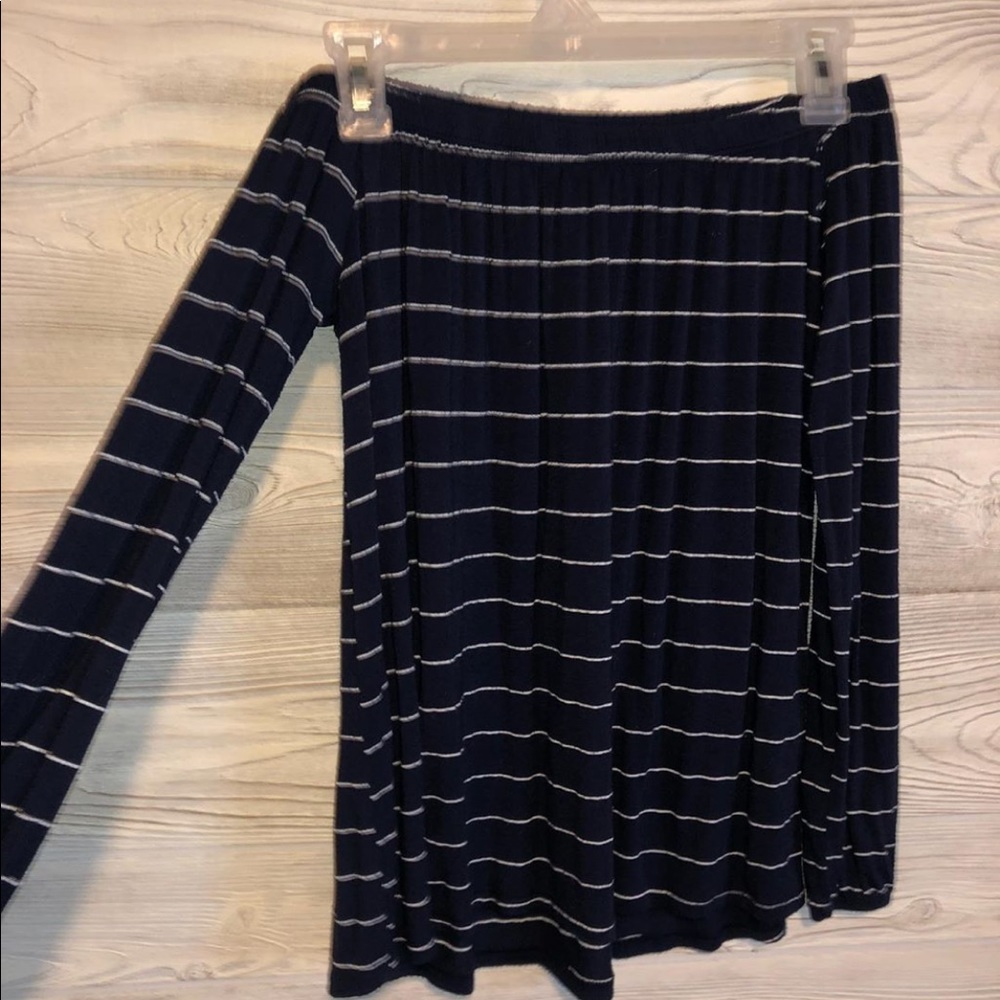 long sleeve off the shoulder shirt